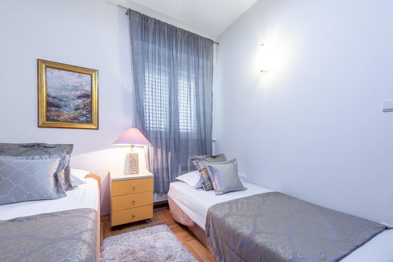 Superior Stunning Apartment Gravosa With A Free Parking Dubrownik Zewnętrze zdjęcie
