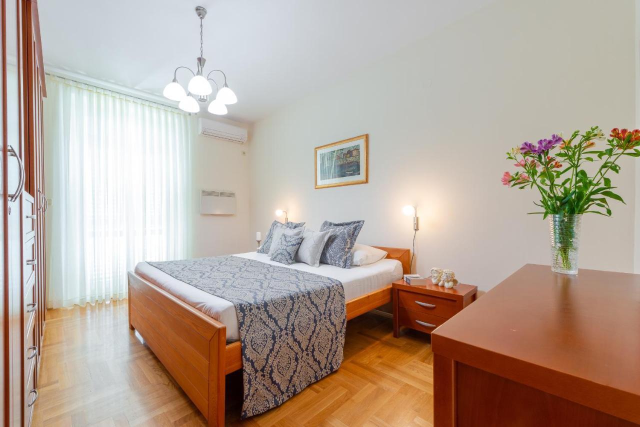 Superior Stunning Apartment Gravosa With A Free Parking Dubrownik Zewnętrze zdjęcie